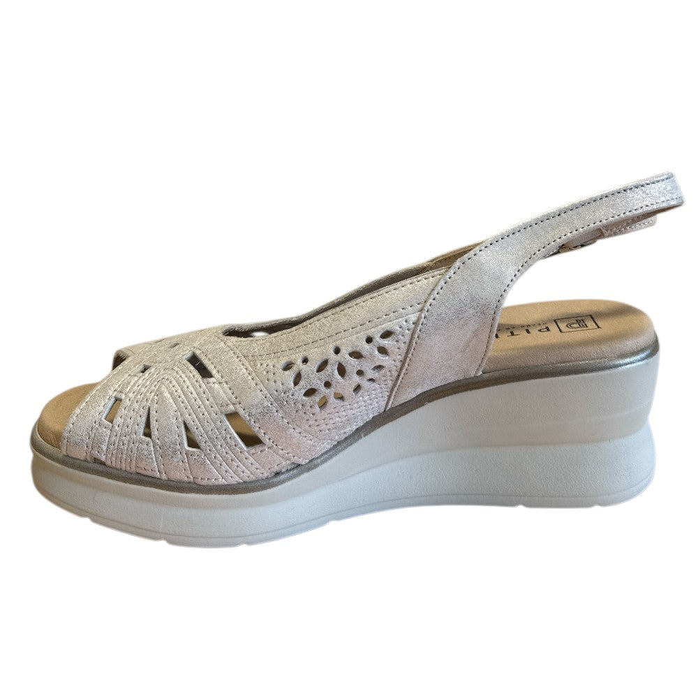 Pitillos 11.060 Gold Metallic Slingback Sandals