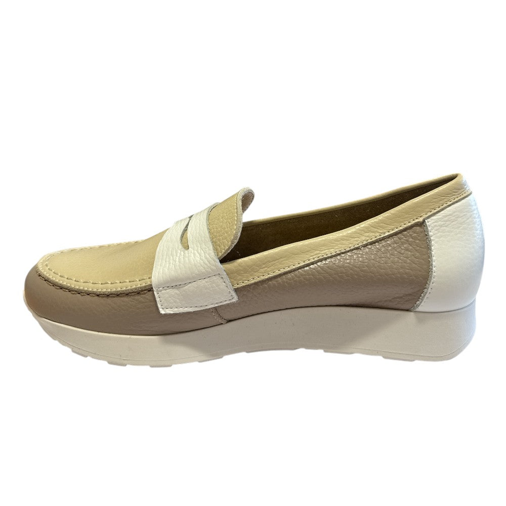 Pitillos 11.100 Taupe Leather Loafers