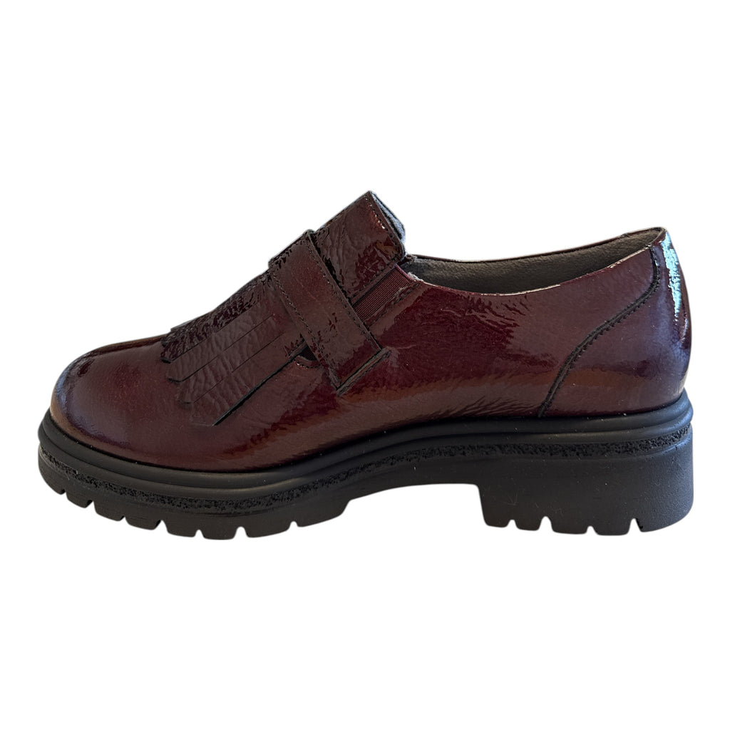 Pitillos Burgundy Patent Shoes 11.572