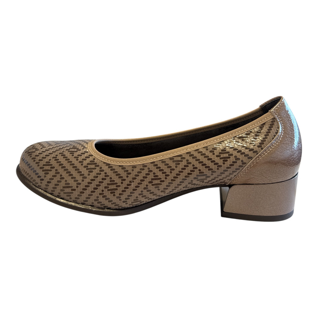 Pitillos Taupe Leather Heeled Pumps 11.636
