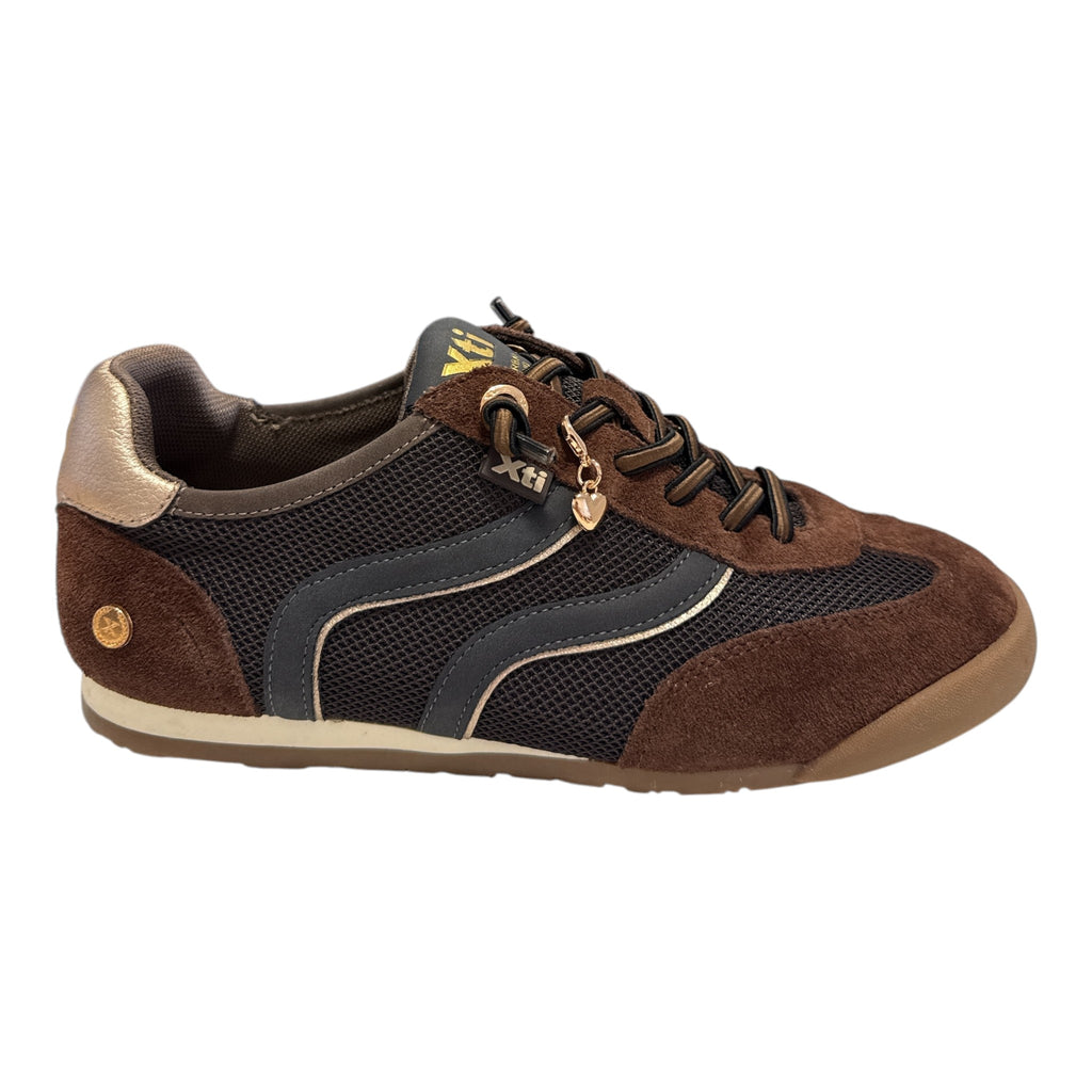 Xti Brown Slip-On Trainers 146156