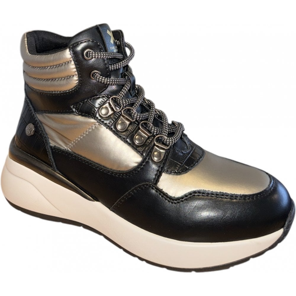 Xti Black Lace-Up Hi Tops