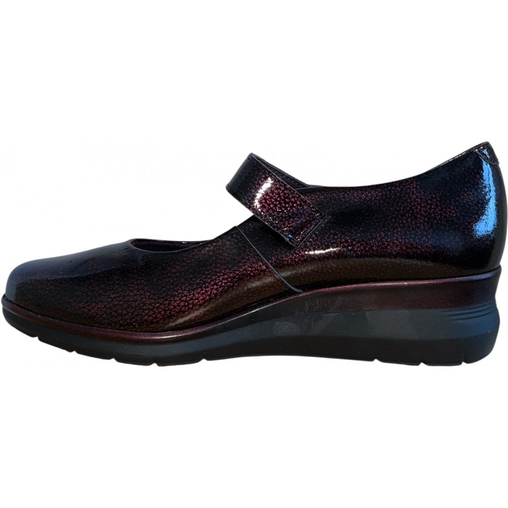 Pitillos  10.734 Burgundy Patent Wedge Shoes