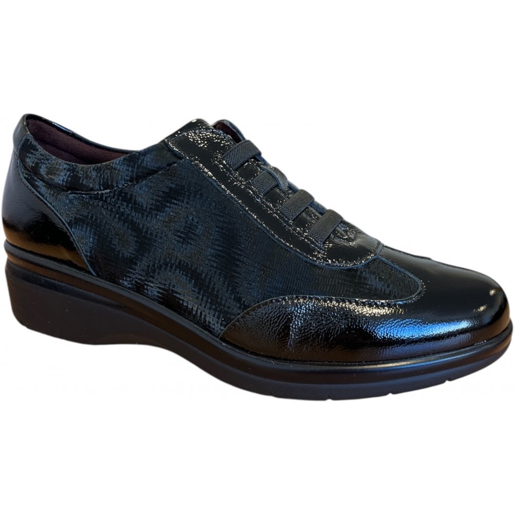 Pitillos  10.722 Black Patent Casual Shoes