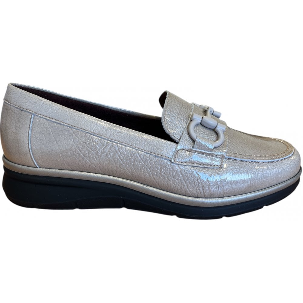 Pitillos  10.701 Beige Patent Loafers