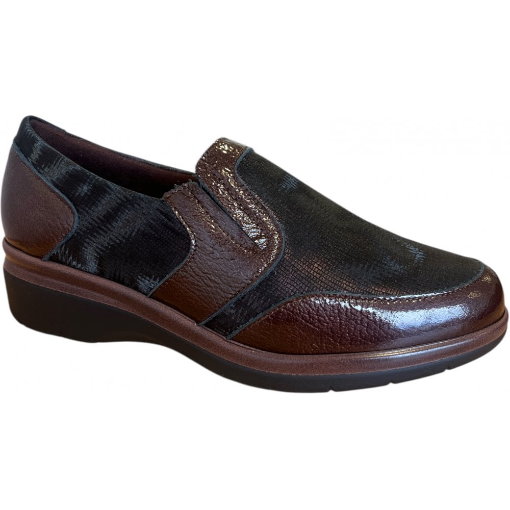Pitillos 10.720 Brown Patent Casual Slip On shoes