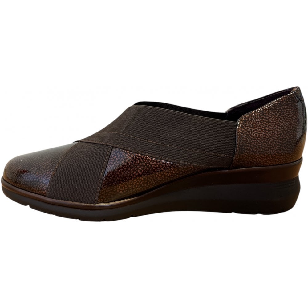 Pitillos  10.733 Brown Patent Slip On Wedge Shoes