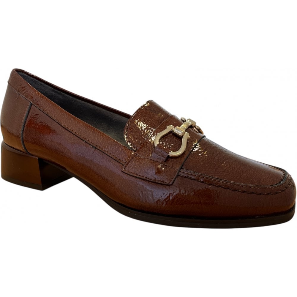 Pitillos  10.814 Tan Patent Heeled Loafer