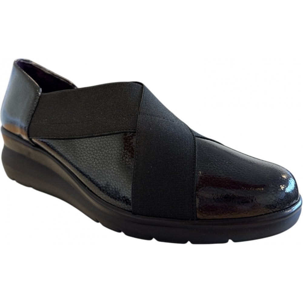 Pitillos  10.733 Black Patent Slip On Wedge Shoes