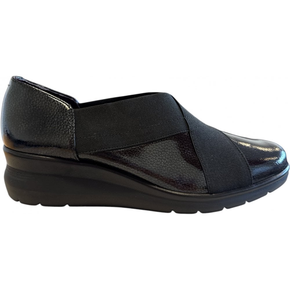 Pitillos  10.733 Black Patent Slip On Wedge Shoes