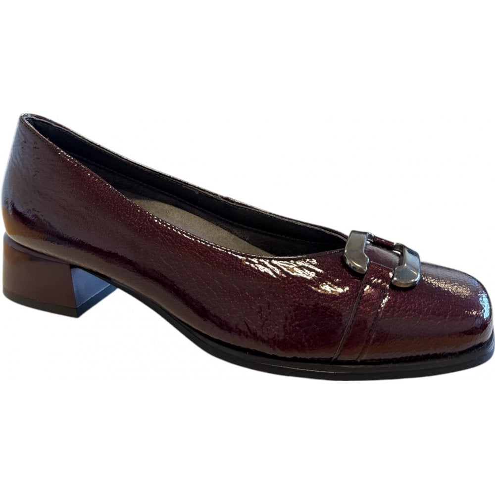 Pitillos  10.812 Burgundy Patent Court Shoes