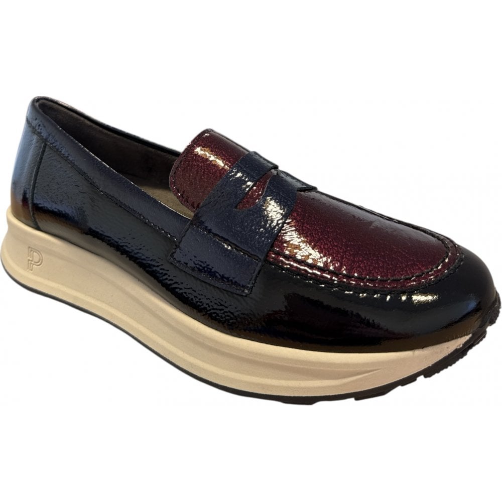 Pitillos  10.901 Black and Burgundy Patent Loafers