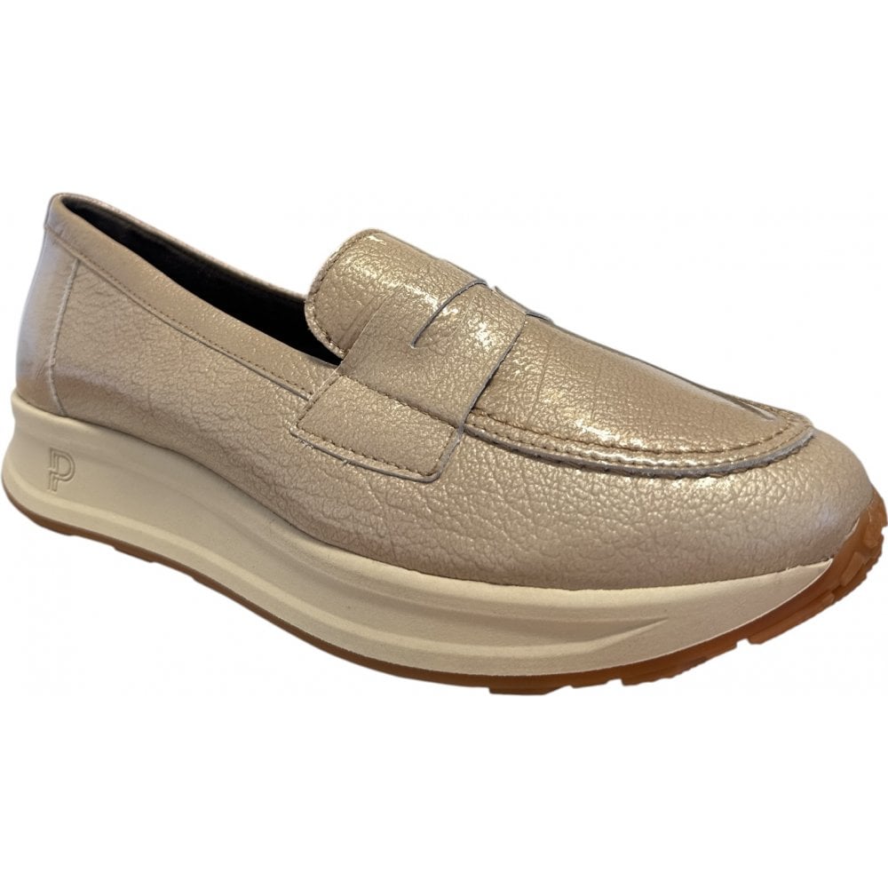 Pitillos  10.901 Beige Patent Loafers