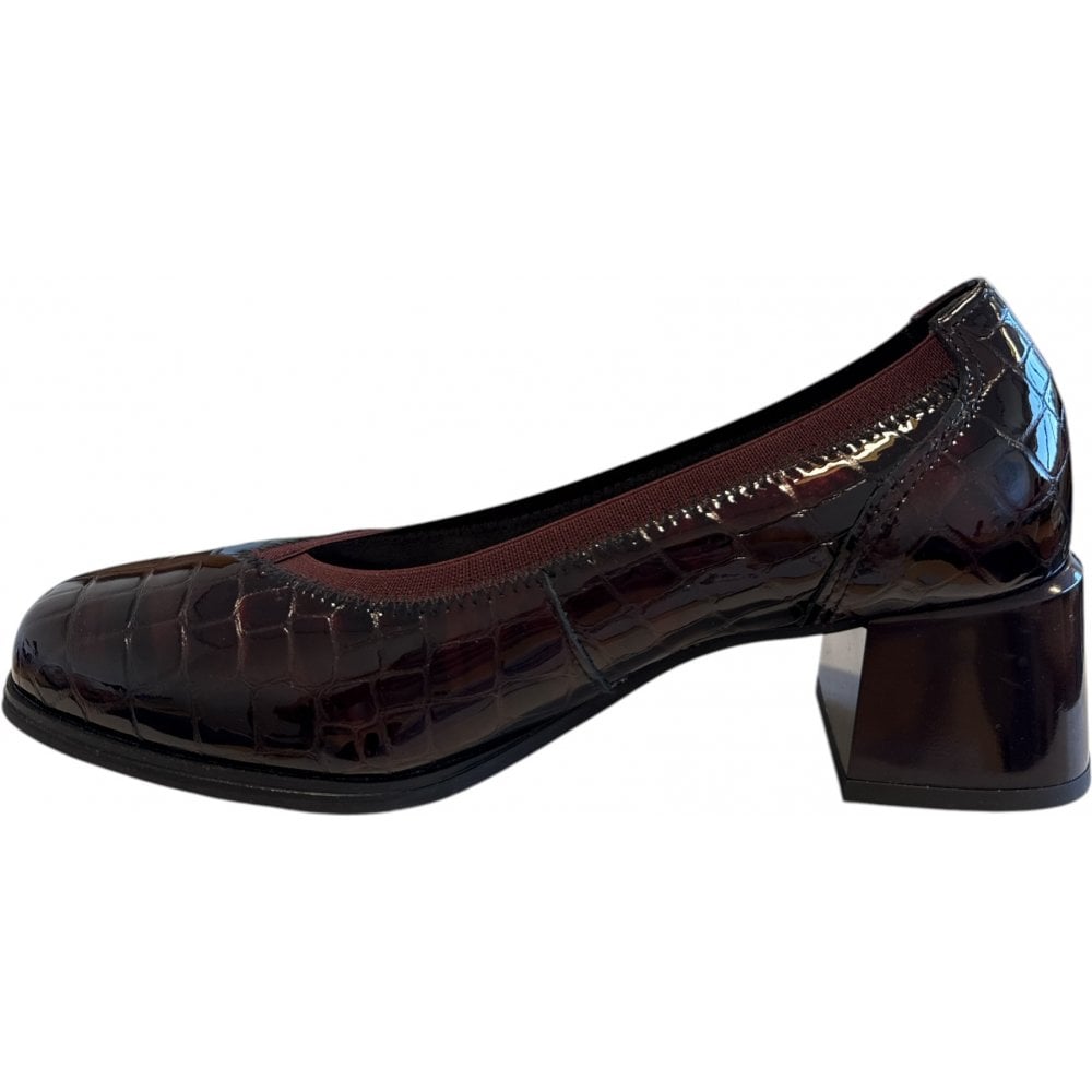 Pitillos 10.820 Burgundy Croc Print Court Shoes
