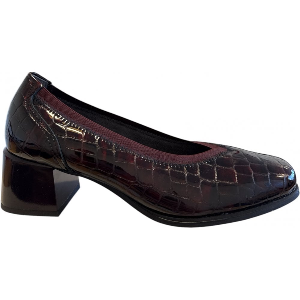 Pitillos 10.820 Burgundy Croc Print Court Shoes