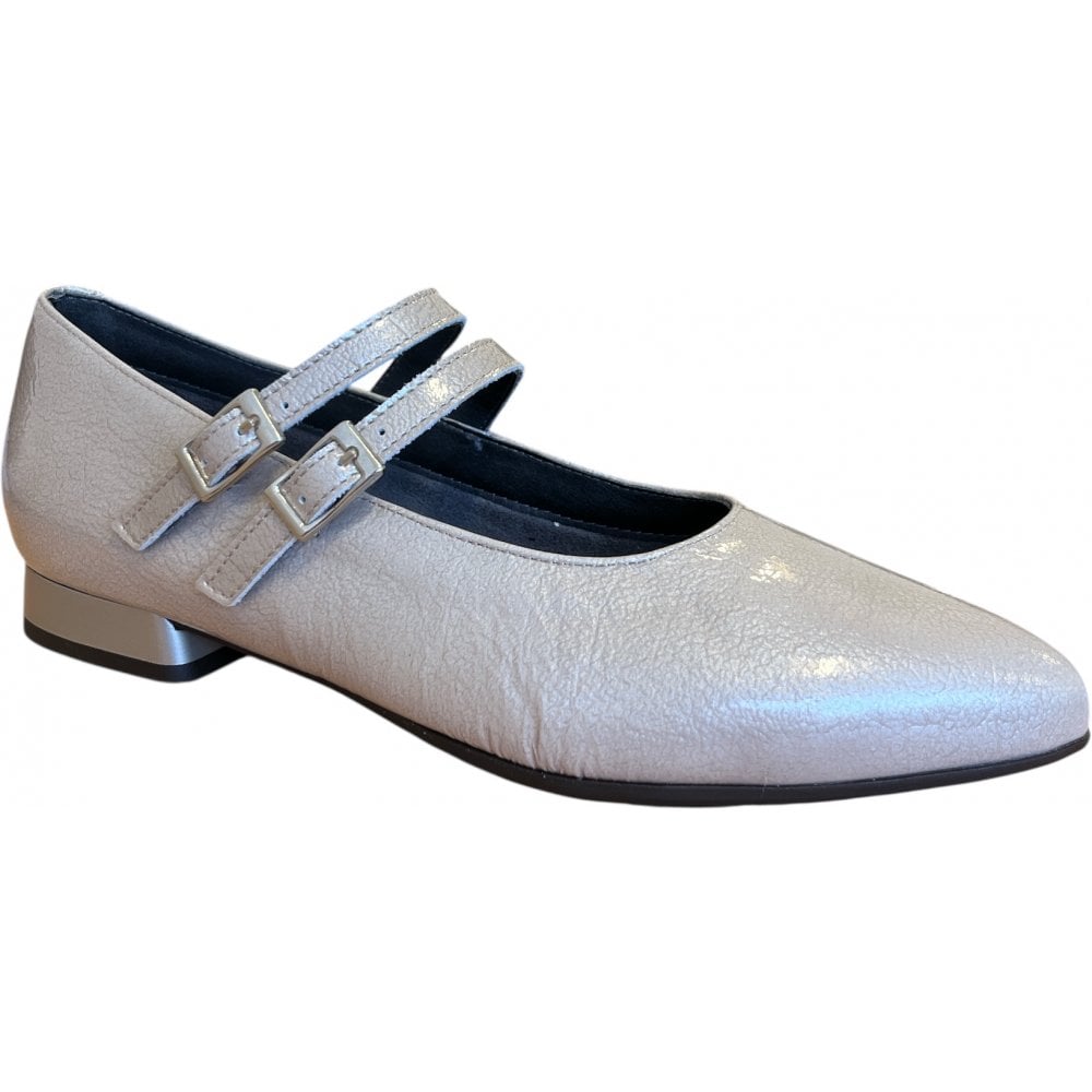 Pitillos 10.840 Beige Patent Pointed Ballet Flats