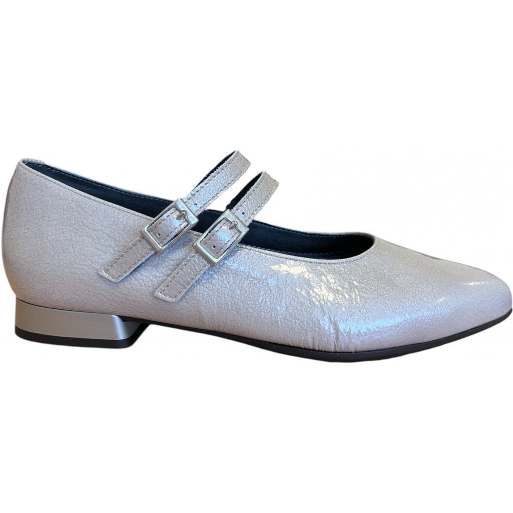 Pitillos 10.840 Beige Patent Pointed Ballet Flats