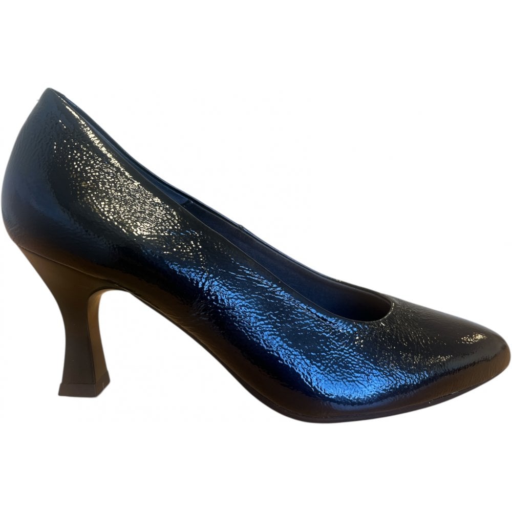 Pitillos  124 Black Patent Court Shoes