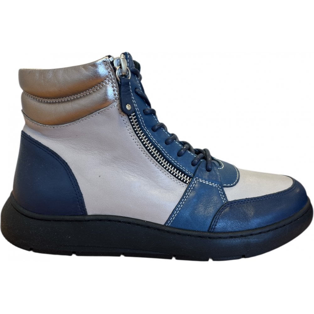 Adesso Tawny Ocean Frost Leather Boots