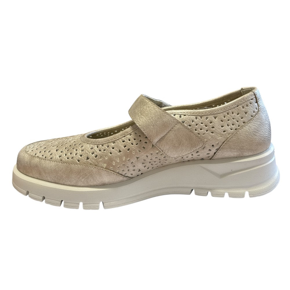 Pitillos 20.300 Gold Leather Velcro Strap Shoes