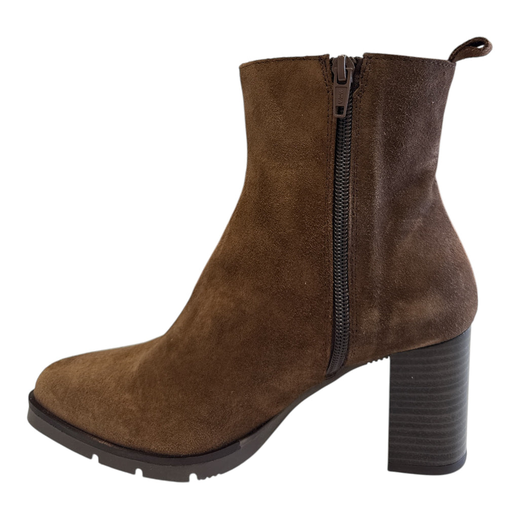 Pitillos Brown Suede Heeled Boots 30542