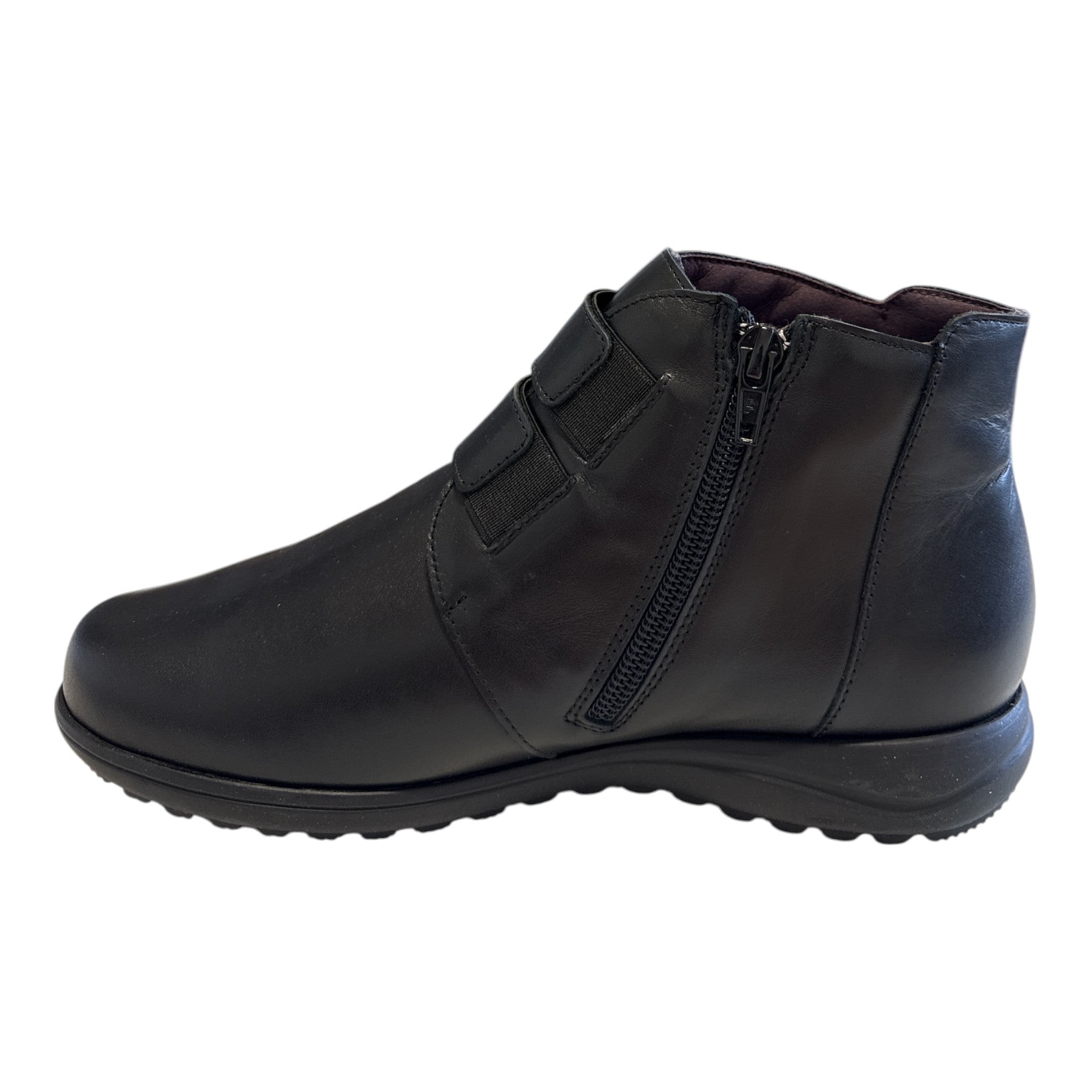 Pitillos Black Leather Ankle Boots 20.513