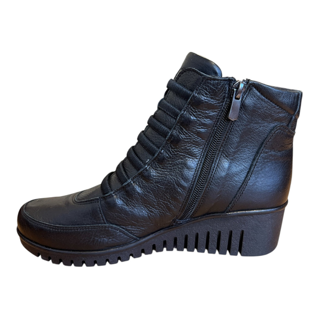 Lotus Myrthe Black Leather Wedge Ankle Boots