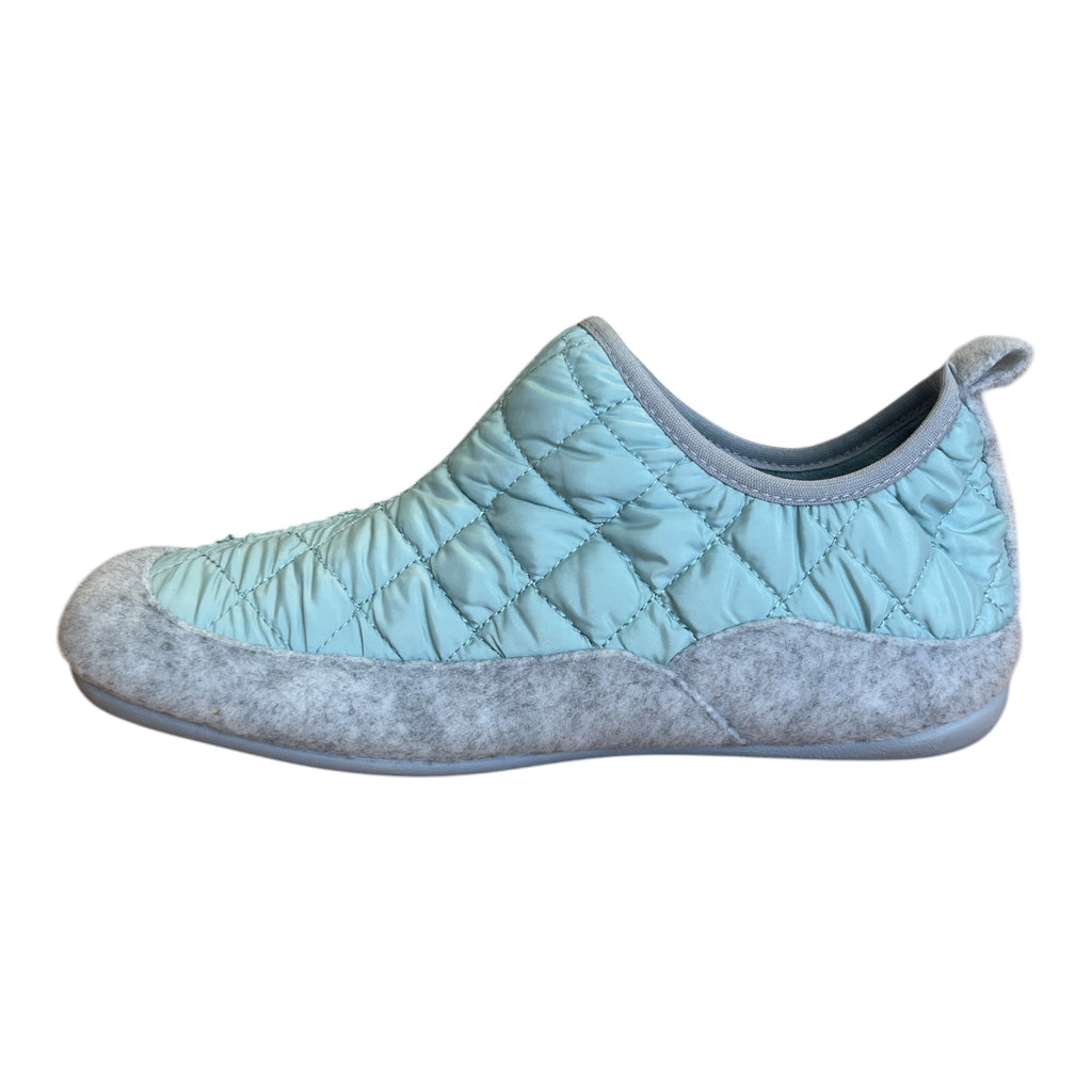 Lotus Alondra Light Green Quilted Slippers
