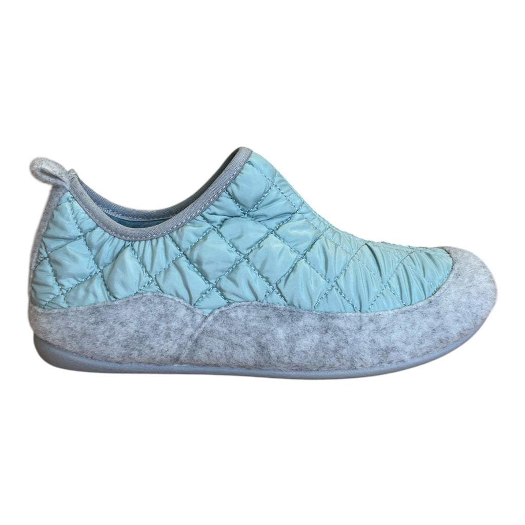 Lotus Alondra Light Green Quilted Slippers