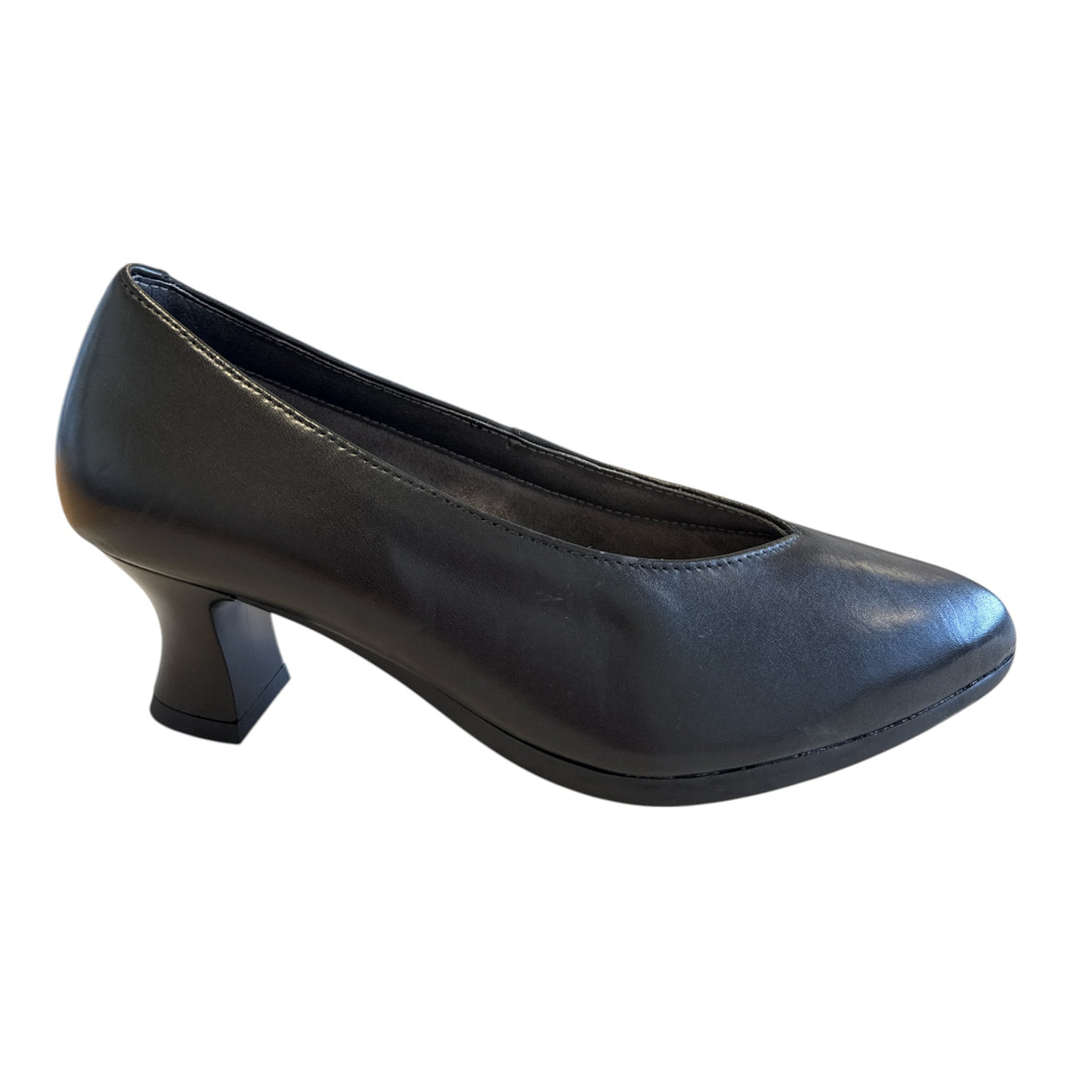 Pitillos Black Leather Court Shoes 11.680