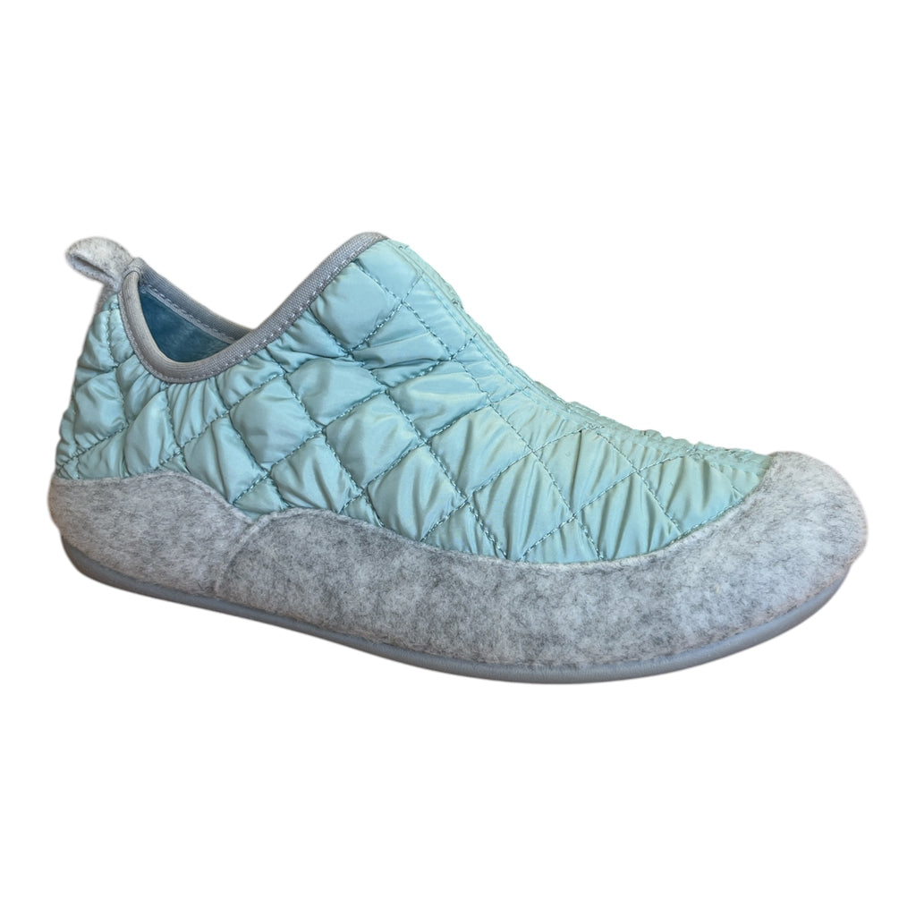 Lotus Alondra Light Green Quilted Slippers