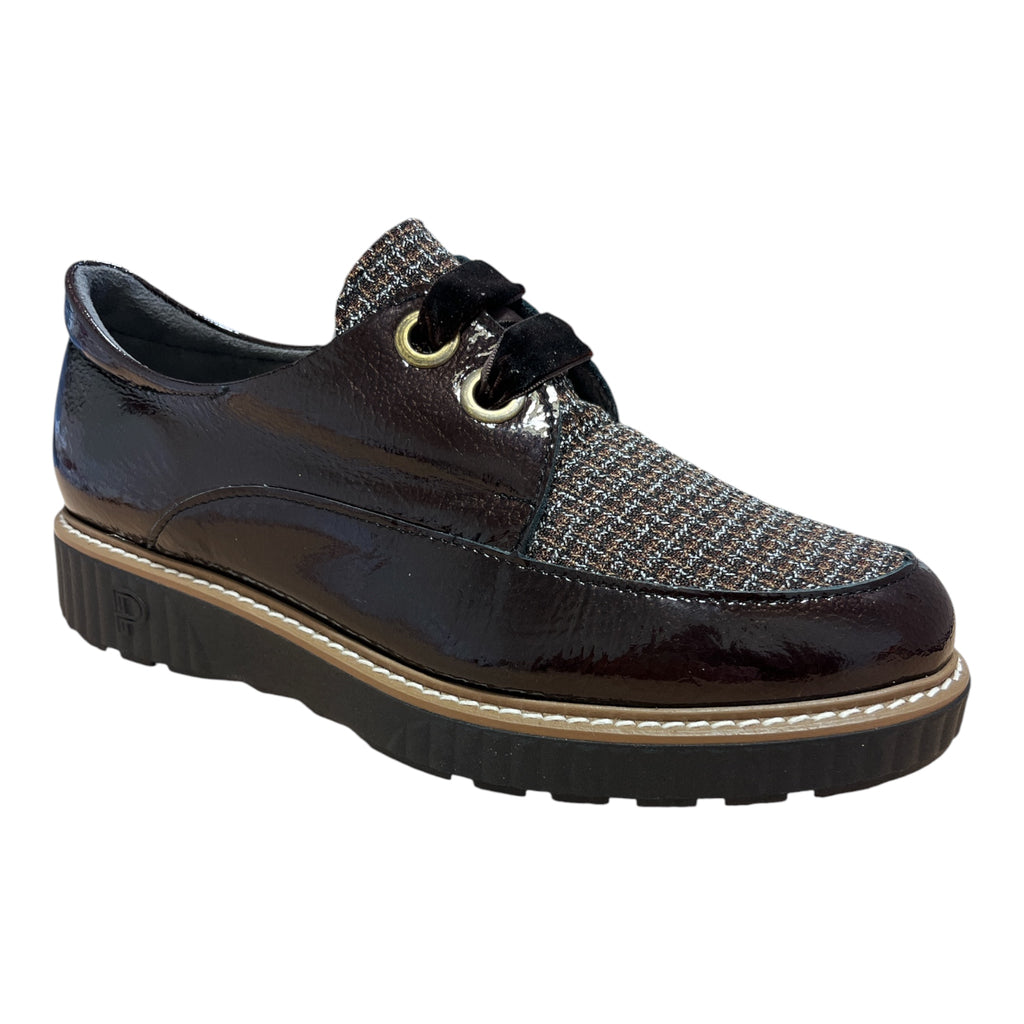 Pitillos Brown Patent Lace-Up Shoes 11.555