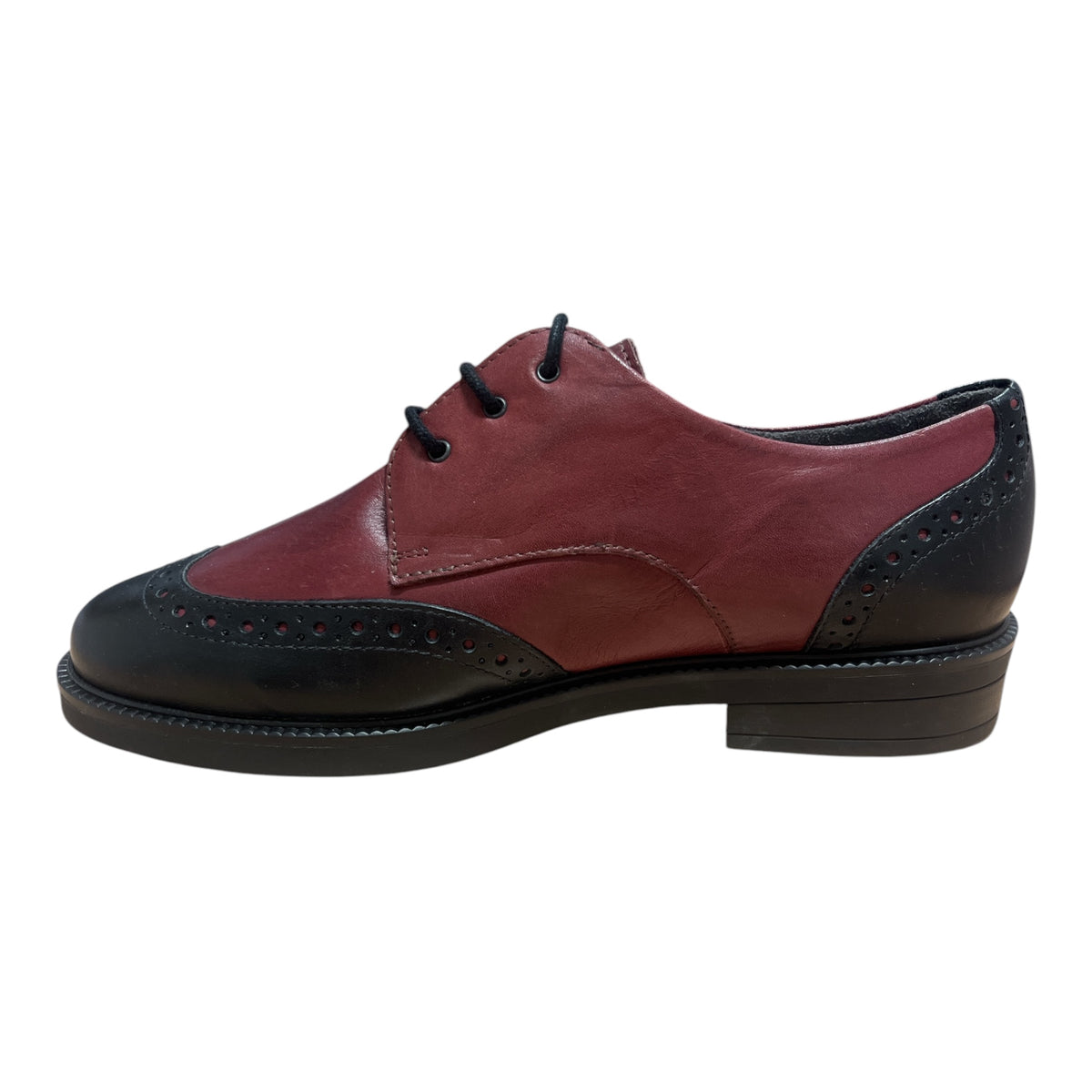Pitillos Black and Burgundy Women's Brogues 11.582