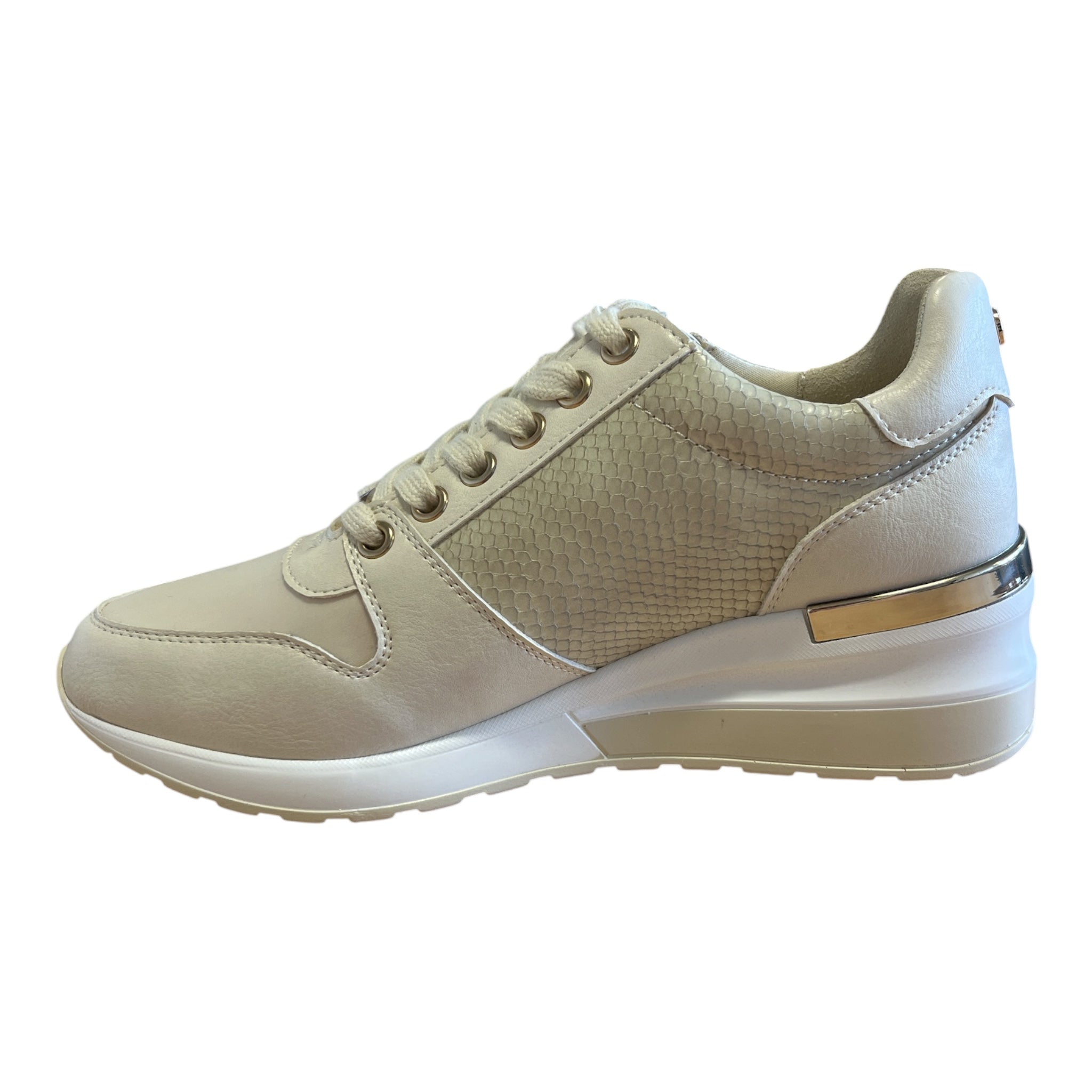 Lotus Isabella Off-White Trainers