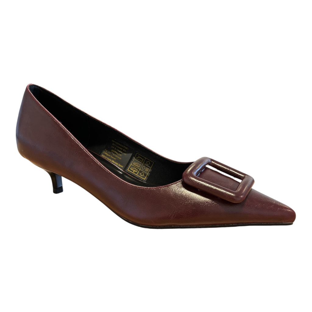 Xti Burgundy Court Shoes 146427