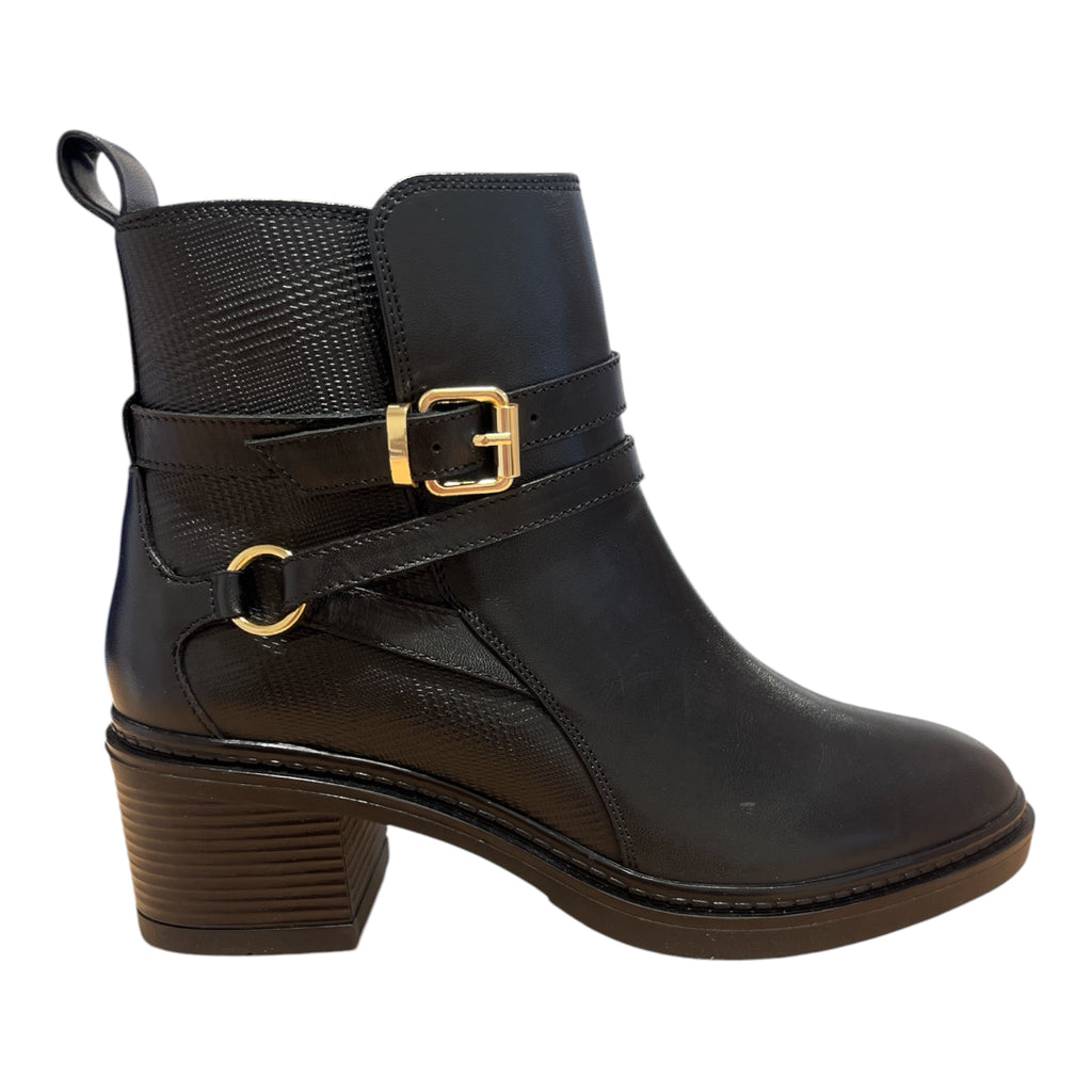 Lotus Dominika Black Ankle Boots