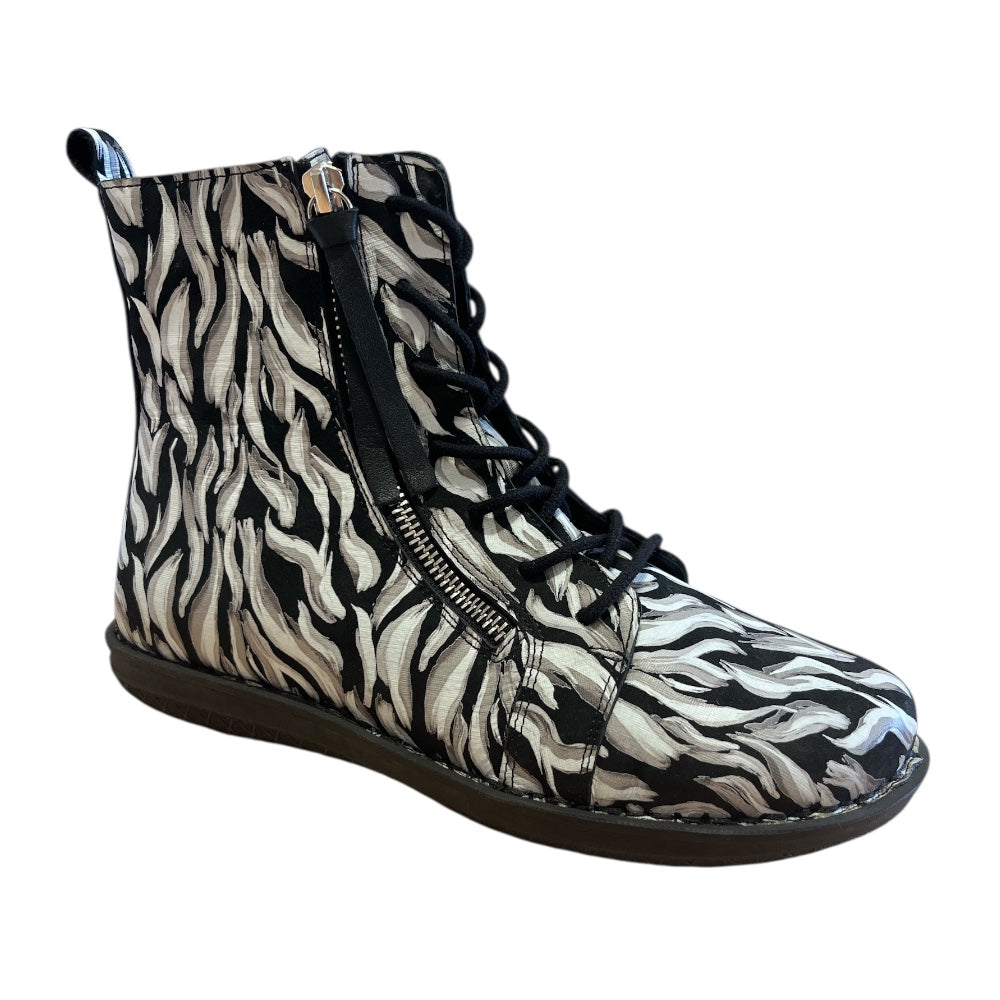 Adesso Lorena Mono Flame Ankle Boots