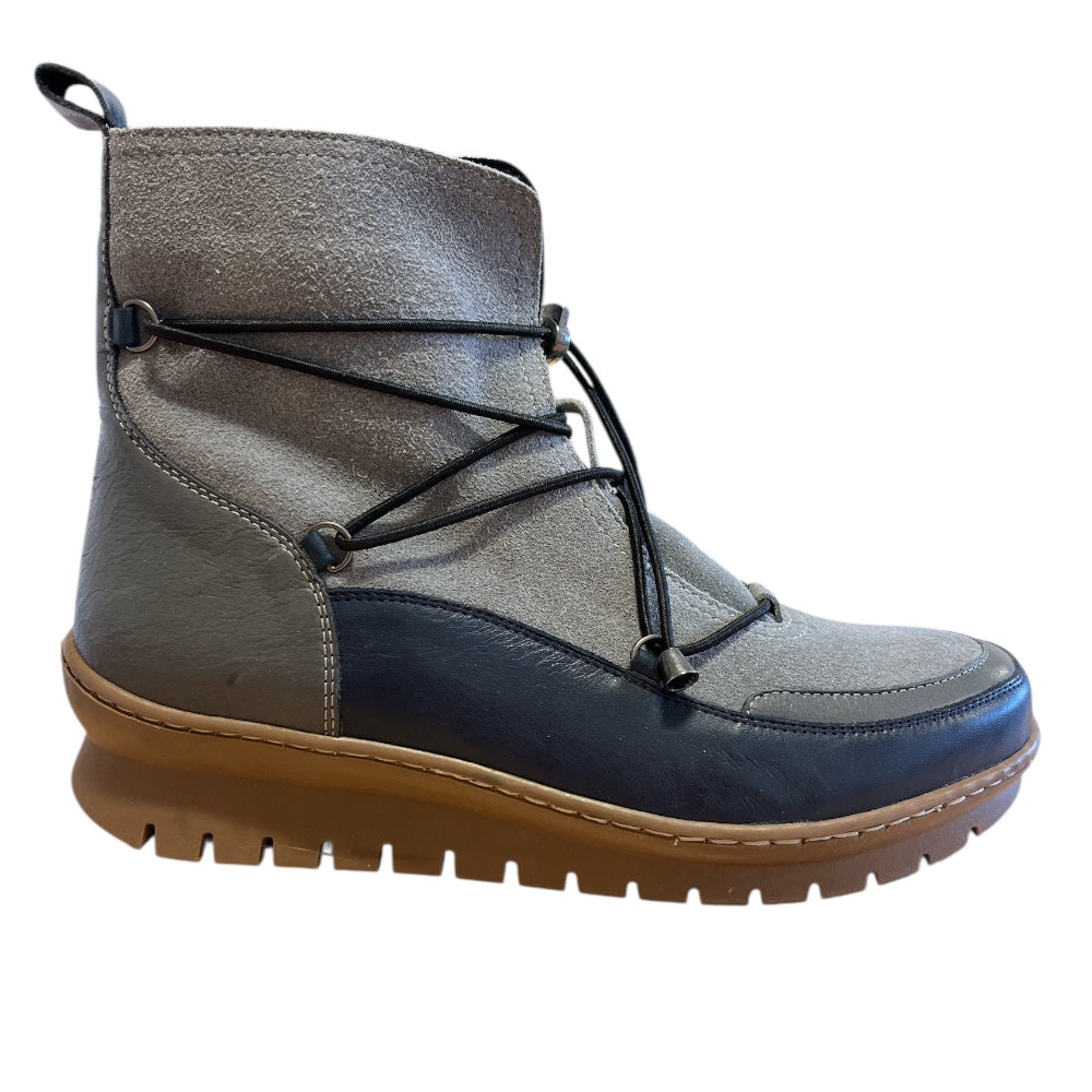 Adesso Sierra Cloudy Day Blue Leather Ankle Boots