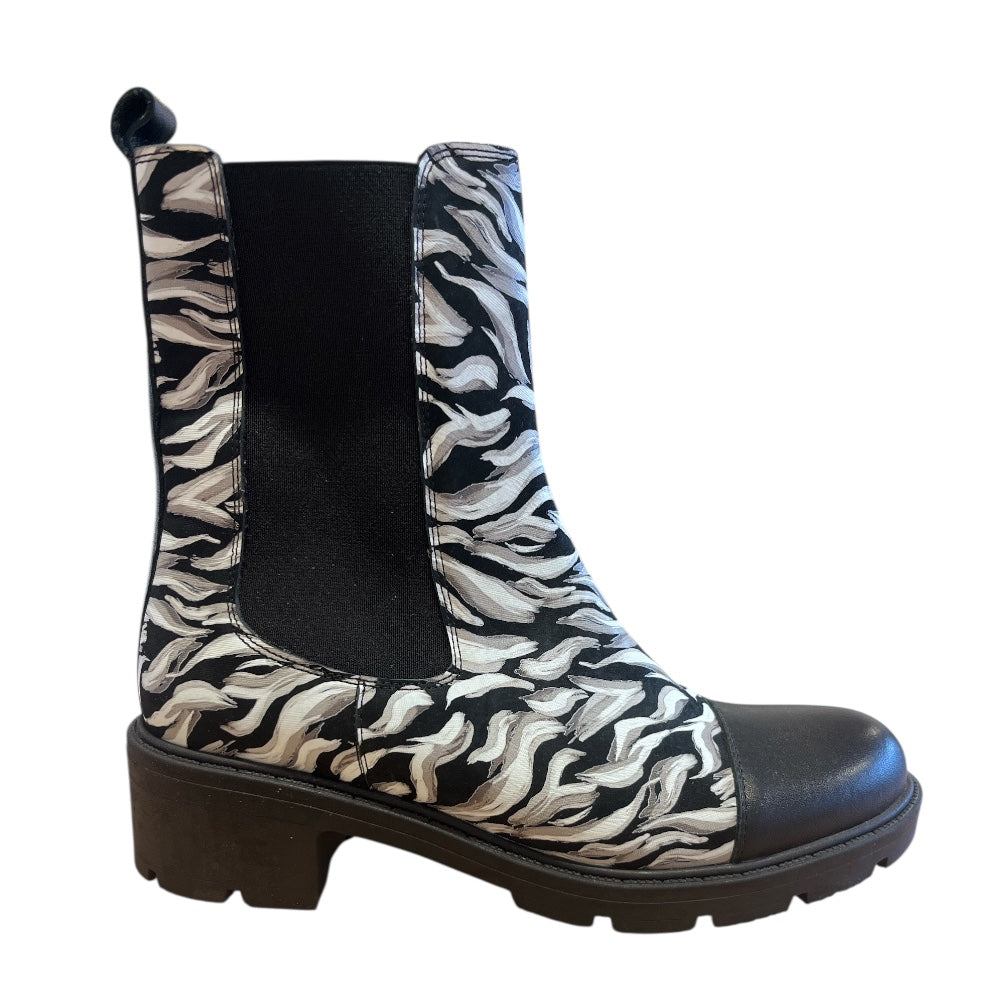 Adesso Norah Mono Flame Ankle Boots