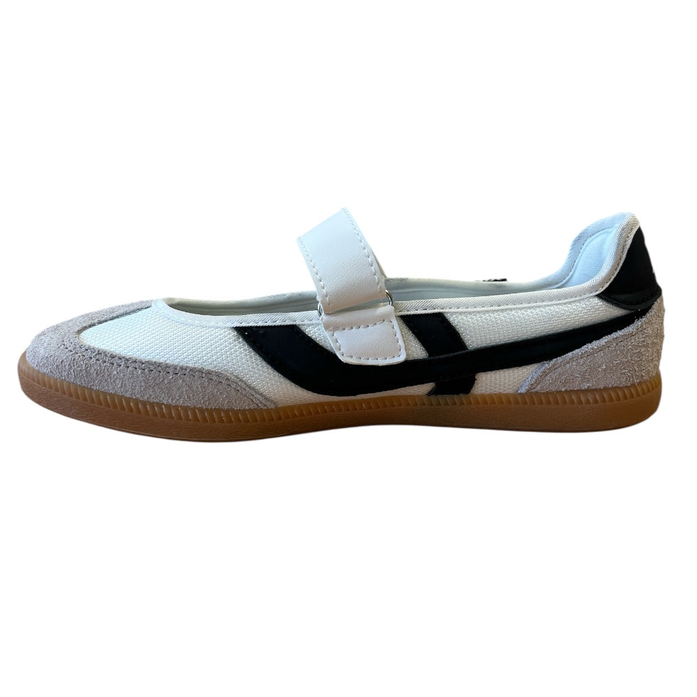 Xti 145056 White Mary Jane Trainers