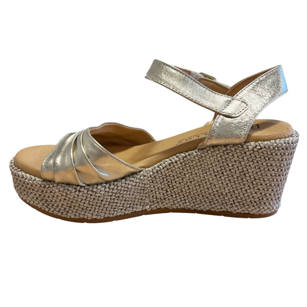 Pitillos 11.272 Gold Leather Wedge Sandals