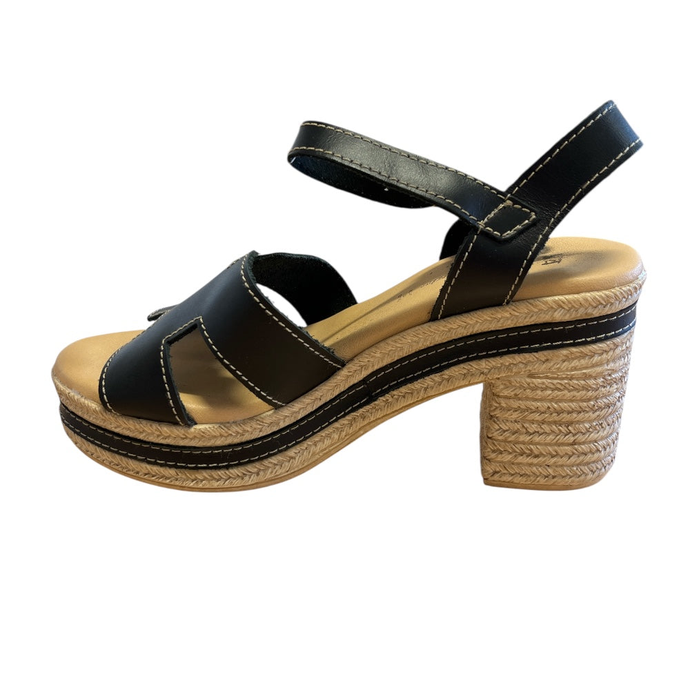 Pitillos 30211 Black Block Heel Sandals