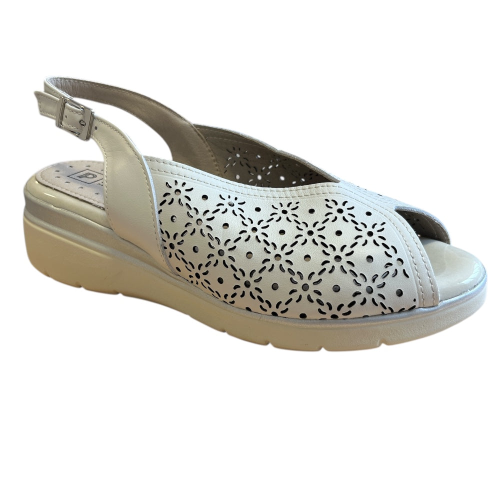 Pitillos 11.040 Beige Slingback Sandals