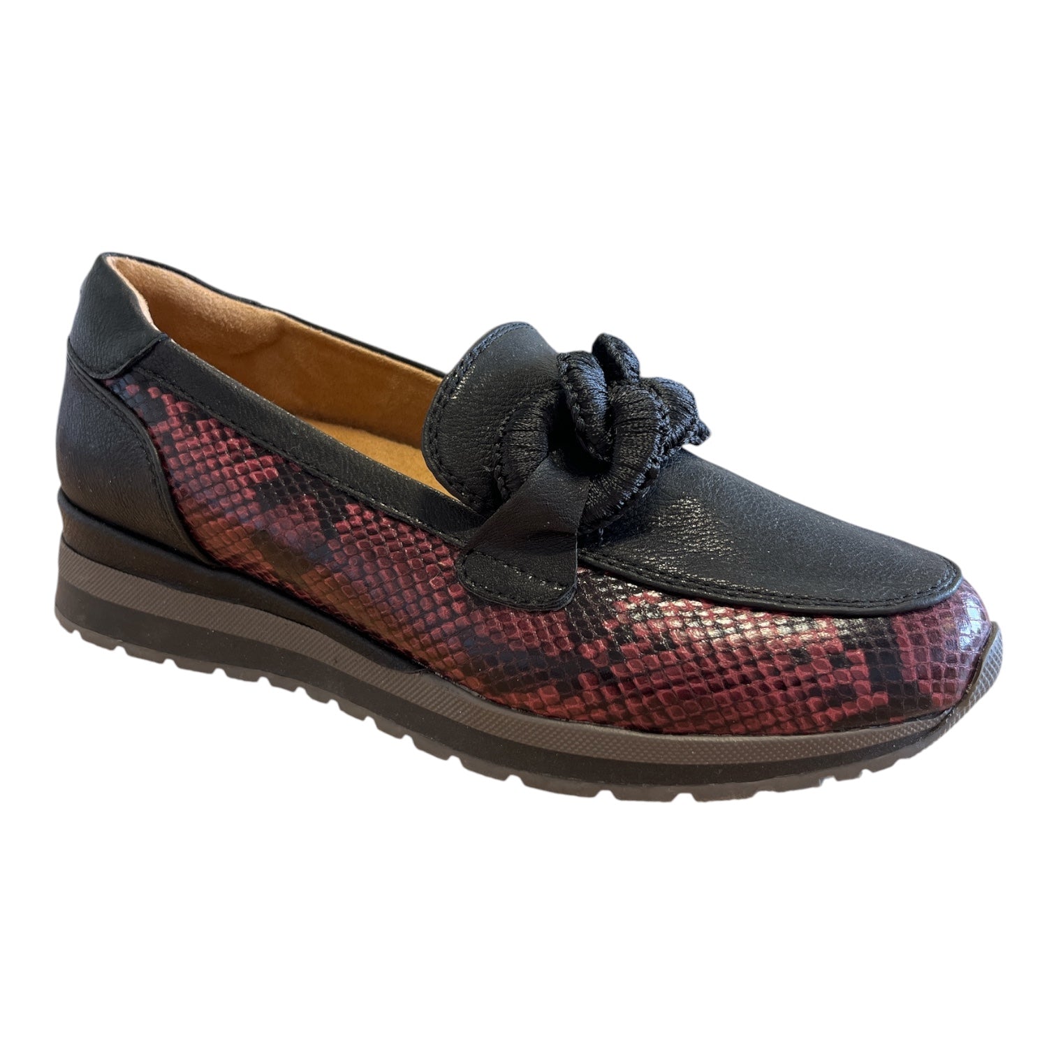 Lotus Maybelle Black and Bordo Loafers