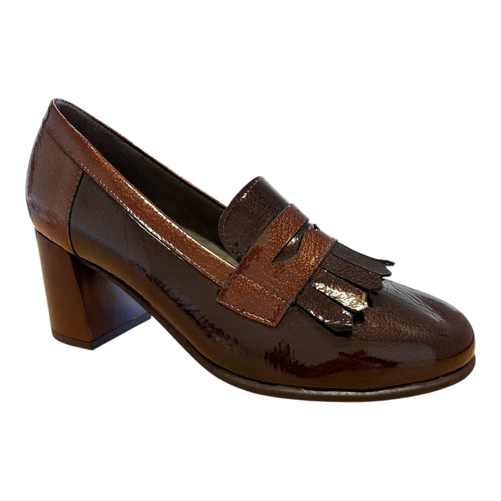 Pitillos Brown Patent Heeled Loafers 11.654