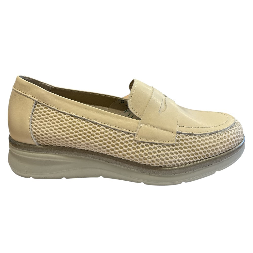 Pitillos 11.022 Beige Leather Loafers