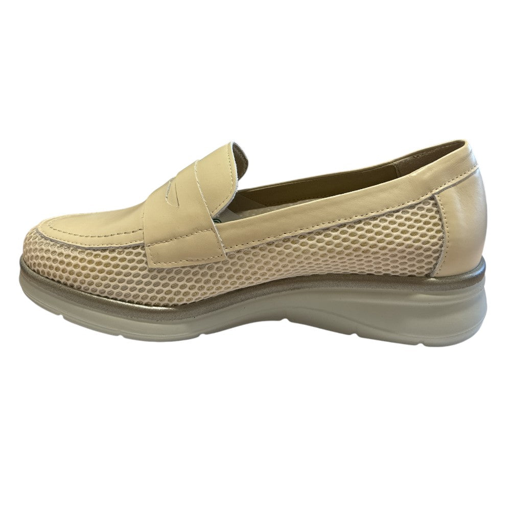 Pitillos 11.022 Beige Leather Loafers