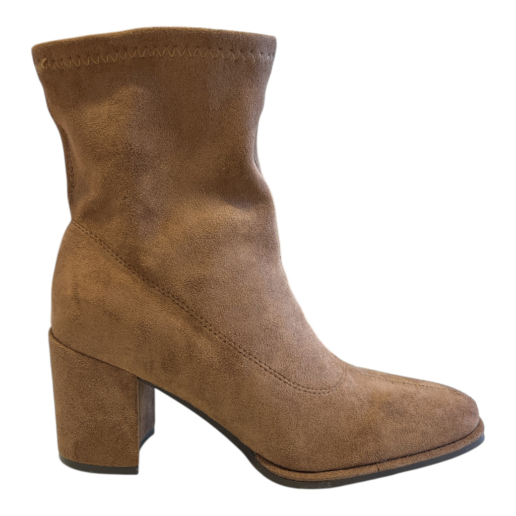 Xti Brown Pull On Ankle Boots 146077