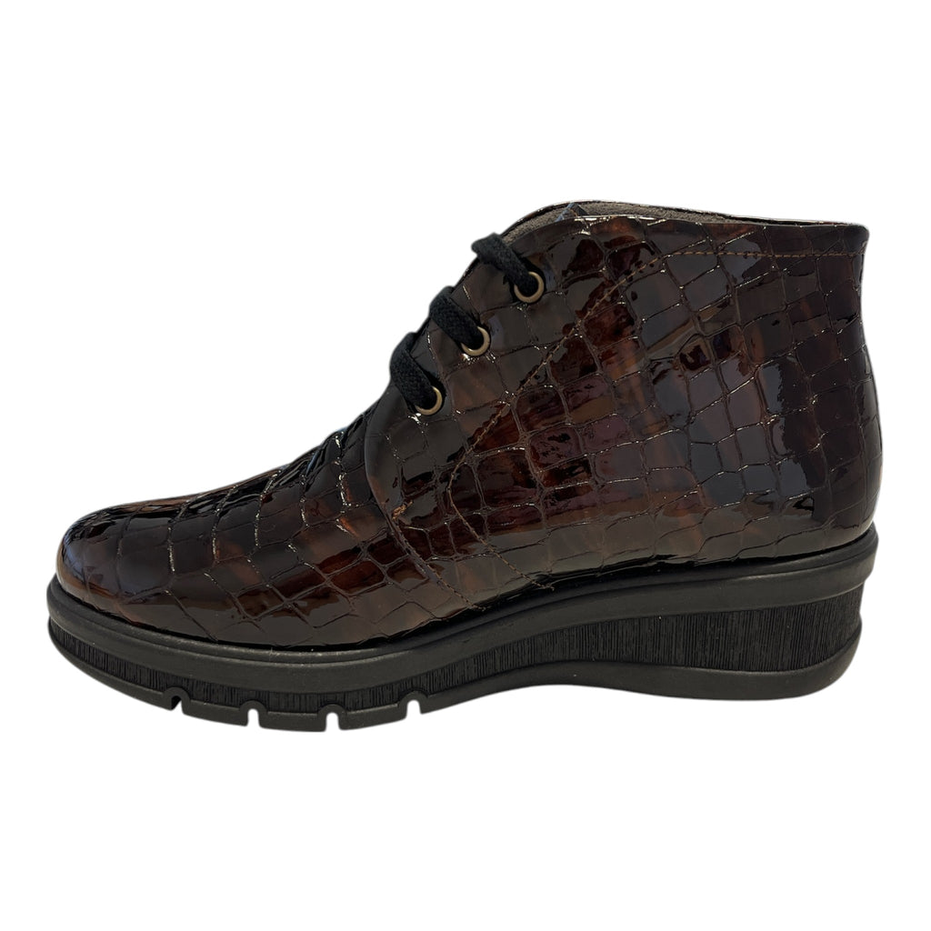 Pitillos Brown Patent Croc Print Boots 11.543