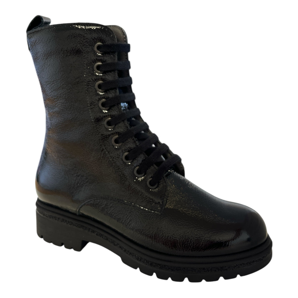 Pitillos Black Patent Lace-Up Boots 11.574
